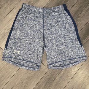 Men's Large navy blue & gray Under Armour shorts